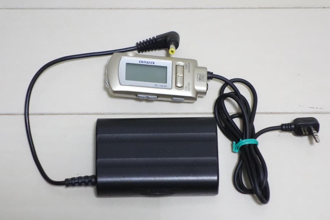 希少品 単3電池対応 ポータブルMDレコーダー AM-F70 AIWA アイワ
