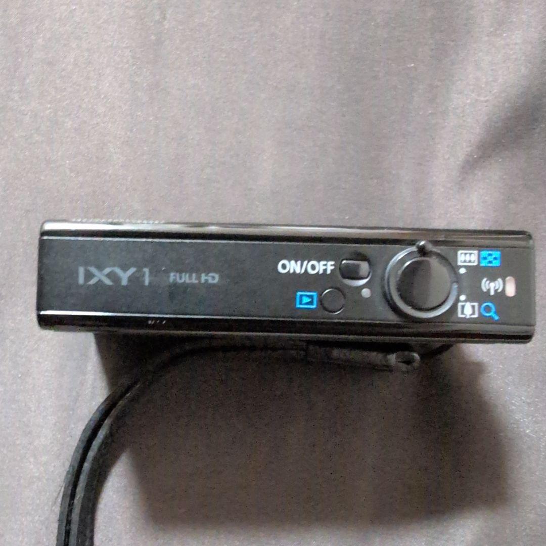 Canon IXY デジタルカメラ　かわいいて珍しい専用カメラケース付