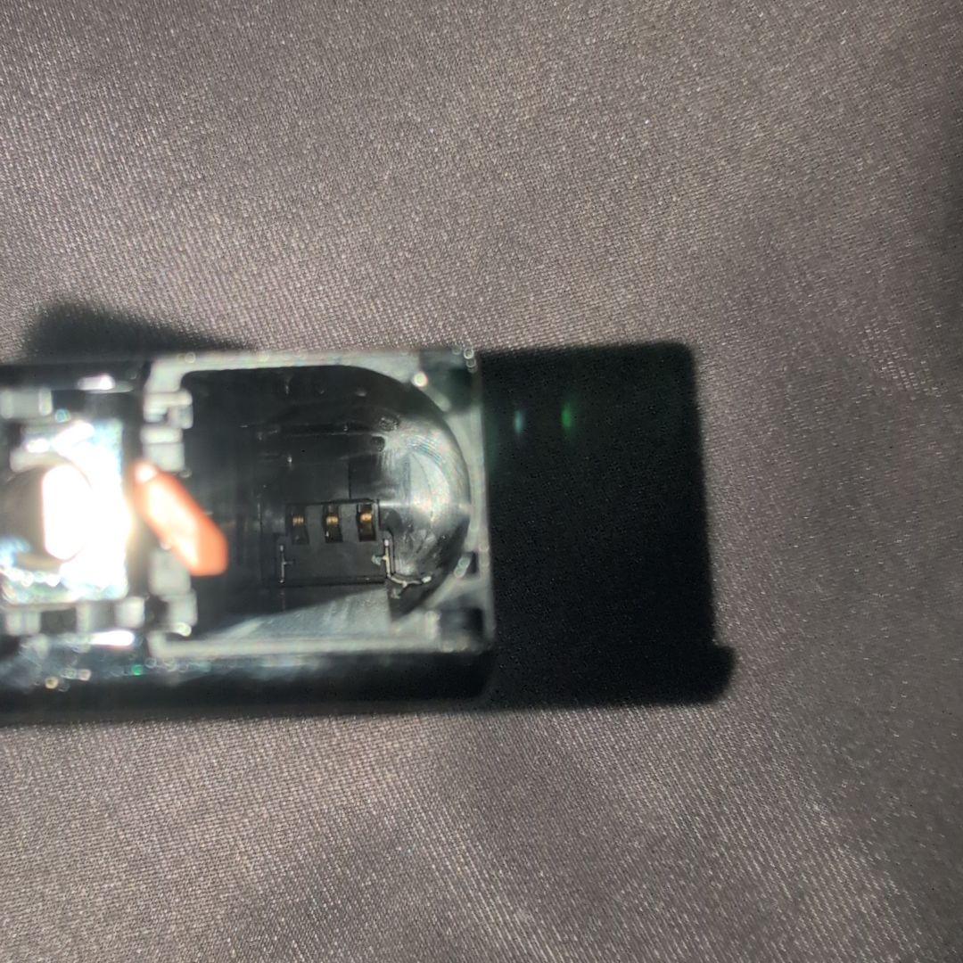 Canon IXY デジタルカメラ　かわいいて珍しい専用カメラケース付