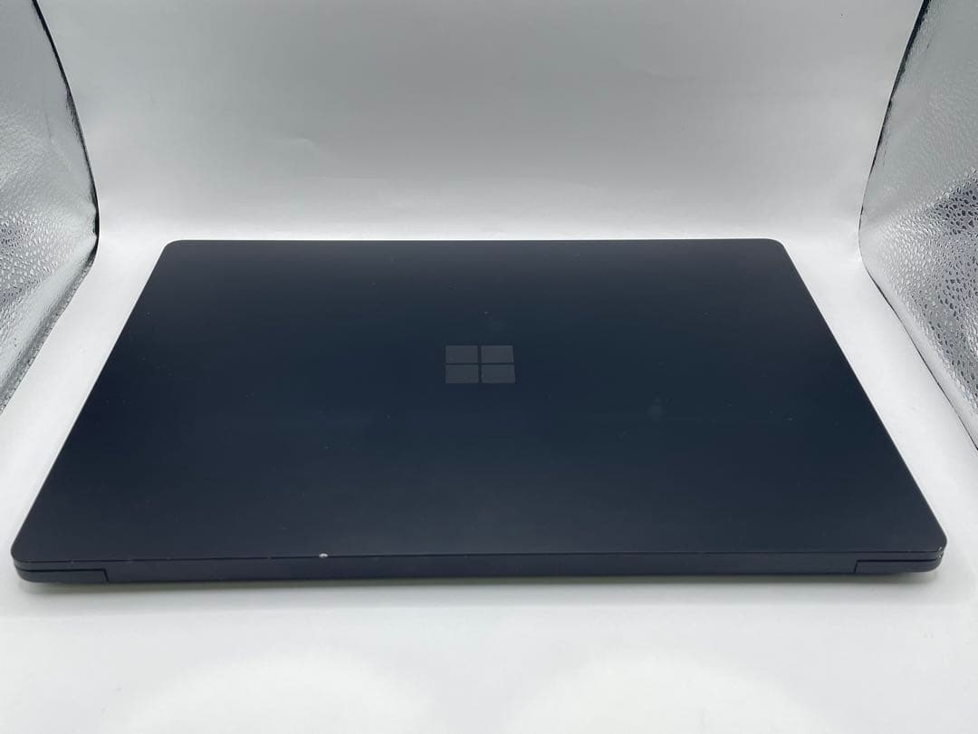Surface Laptop 4 i7 (16GB / 256GB)中古品