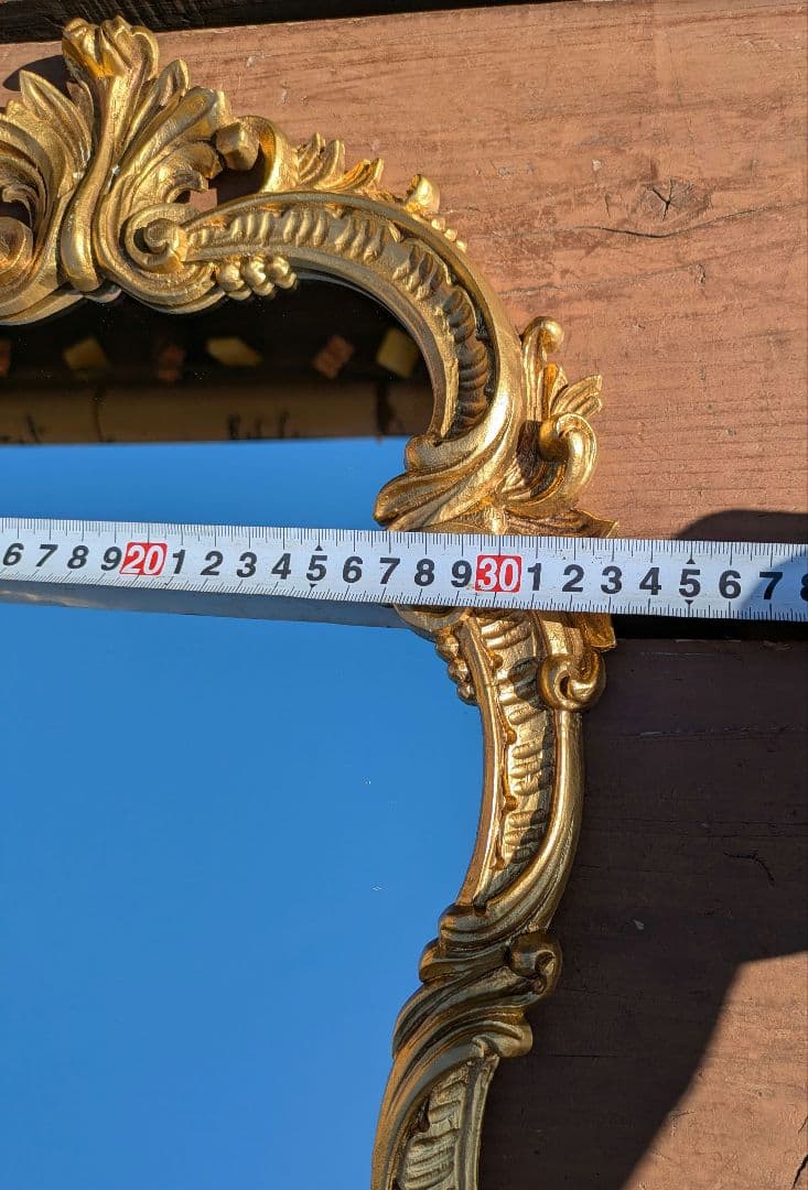 装飾的な壁掛け鏡　イタリア ミラー ゴールド アンティーク ロココ イサス