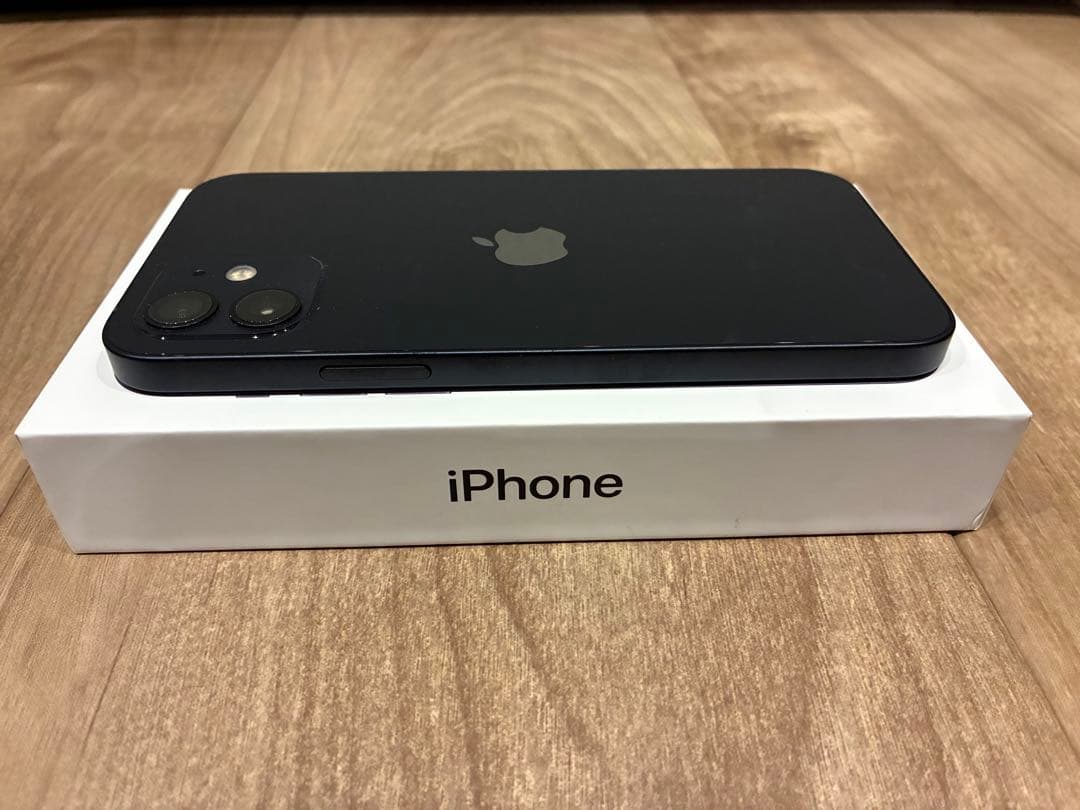 k*o様 Apple iPhone 12 64GB ブラック78%