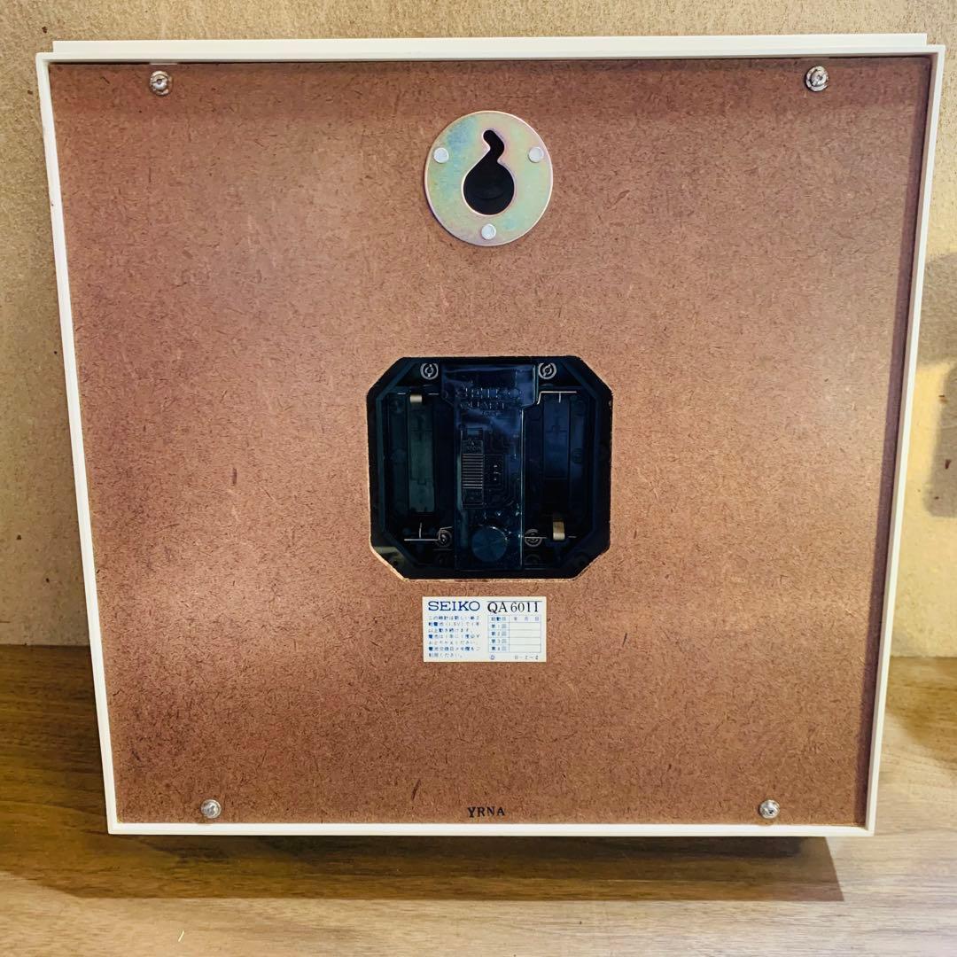 ほぼ未使用  SIEKO 水晶時計 掛時計 Sekotron QA6011
