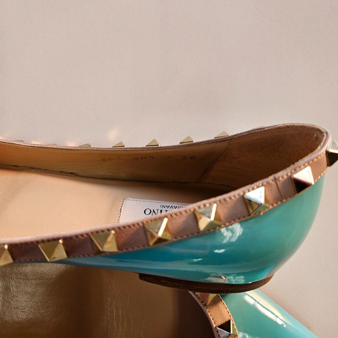ヴァレンティノ フラット 38 ターコイズ ブルー エナメル パンプス