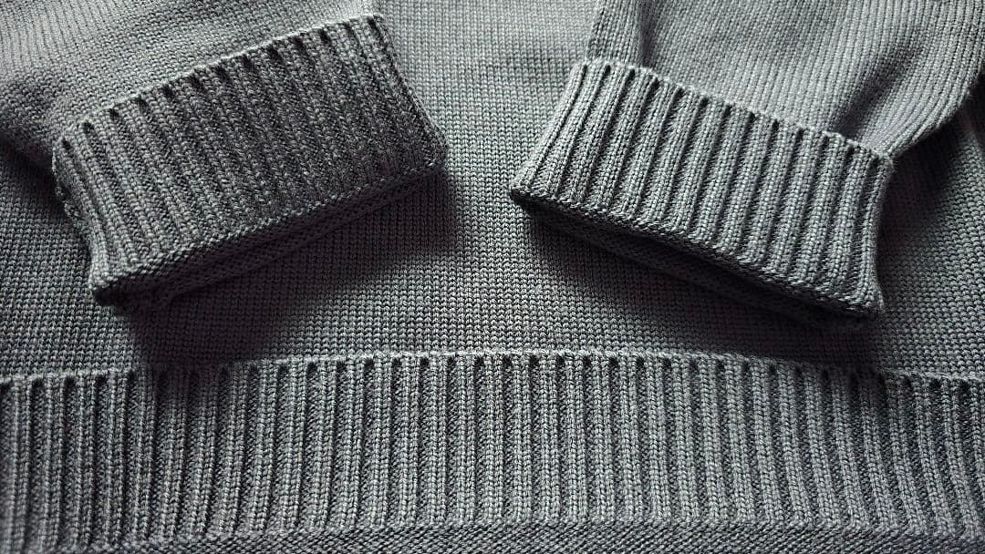 TOMORROWLAND グレー クルーネックウールニット トゥモローランド