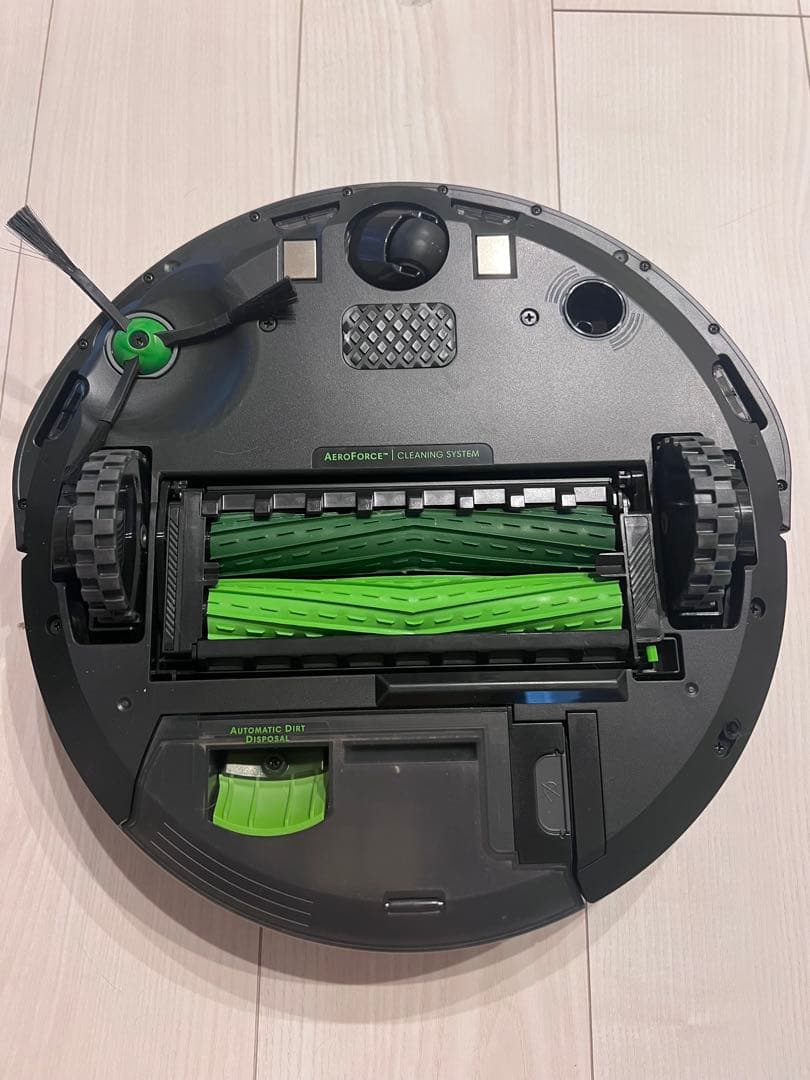 【美品】Roomba ルンバ i5+ ロボット掃除機 i555860