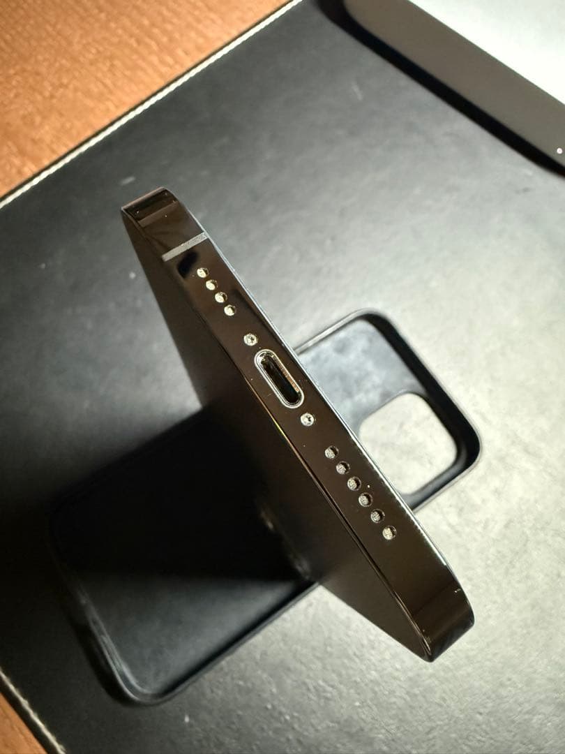 iPhone 13 Pro Max 512GB 純正レザーケース付き