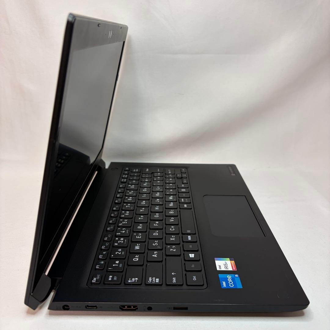 美品 dynabook S73/HS 11世代 i5 16GB FHD オフィス