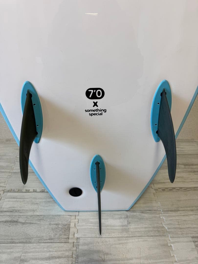 【手渡し限定】Softech サーフボード 7’0 ミッドレングス ソフトボード