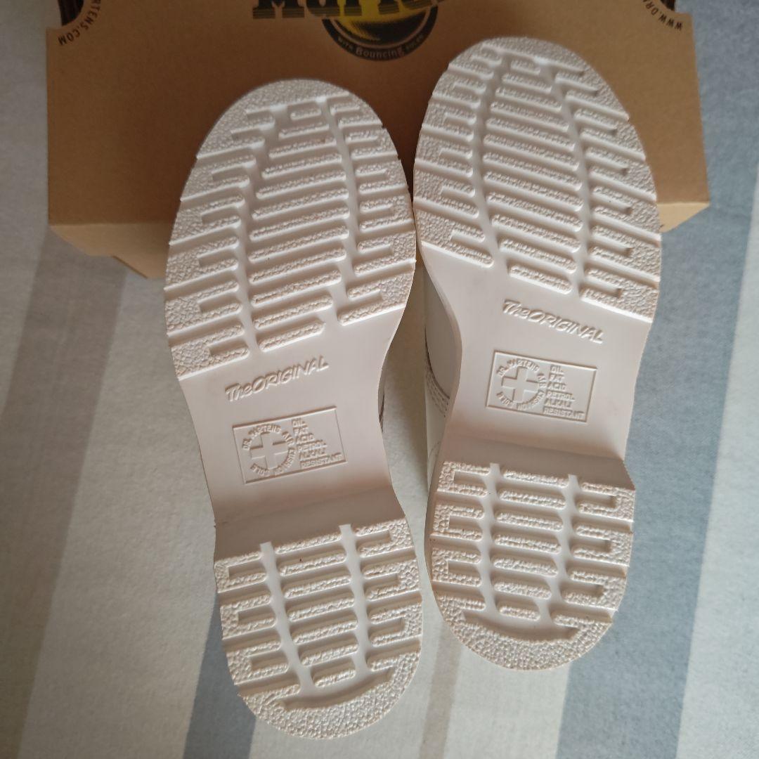 Dr. Martens 新品未使用 ホワイト ブーツ