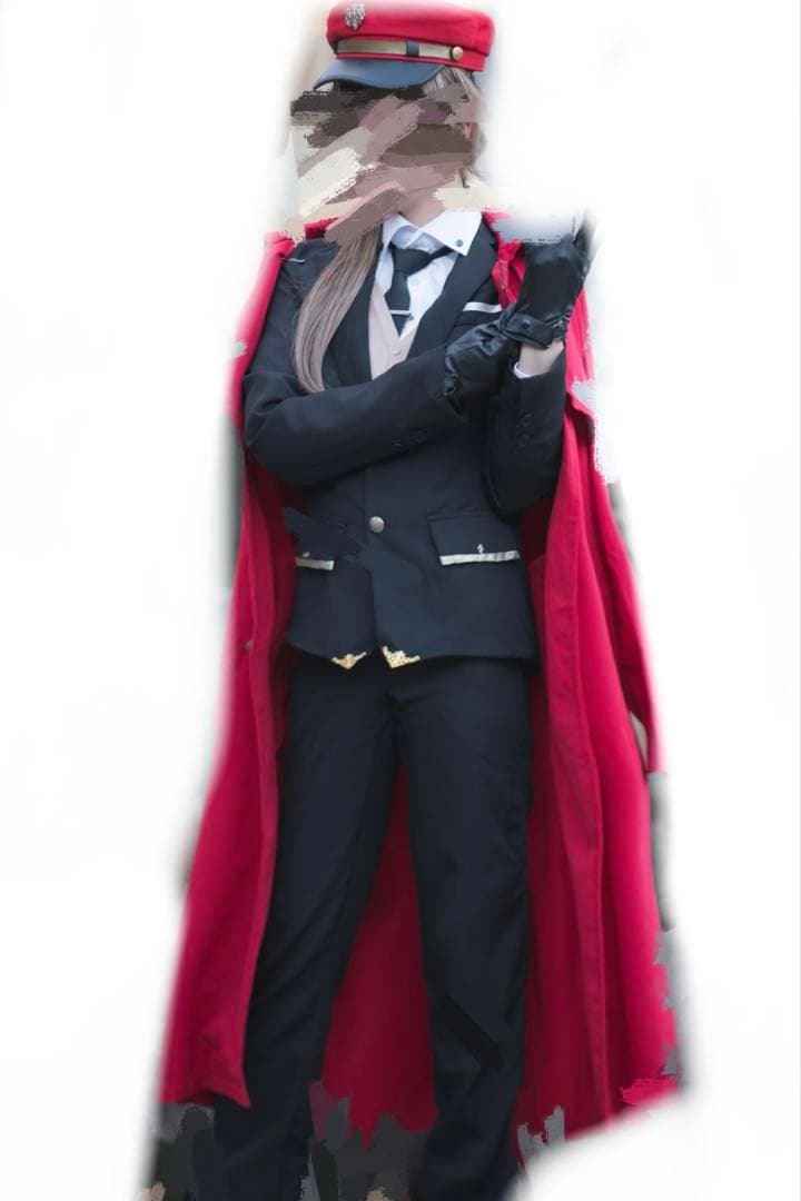 加賀美ハヤト　にじさんじ　軍服　コスプレ