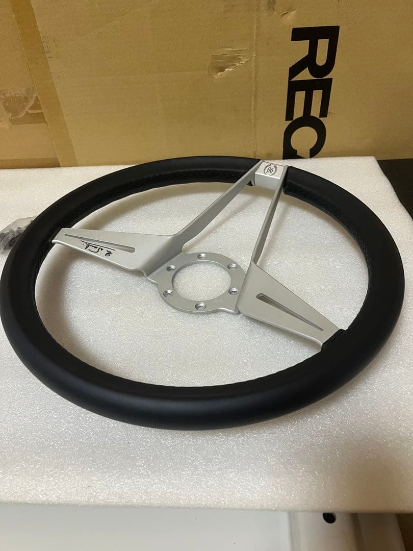 正規品　NARDI ナルディ　ノバンテシモ　クラシック　リング 限定品