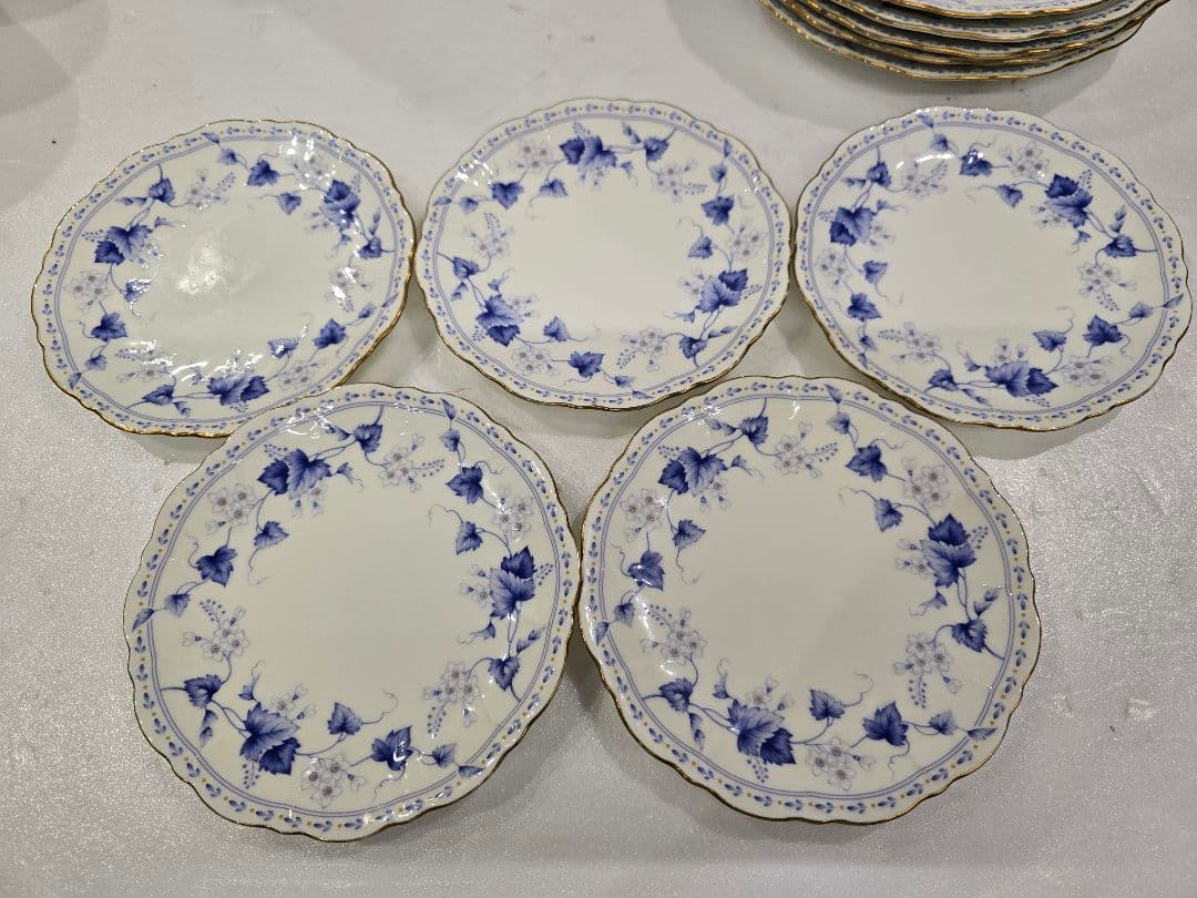 MT591 美品 ナルミ ボーンチャイナ ソラリア 大皿5枚小皿5枚セット 食器