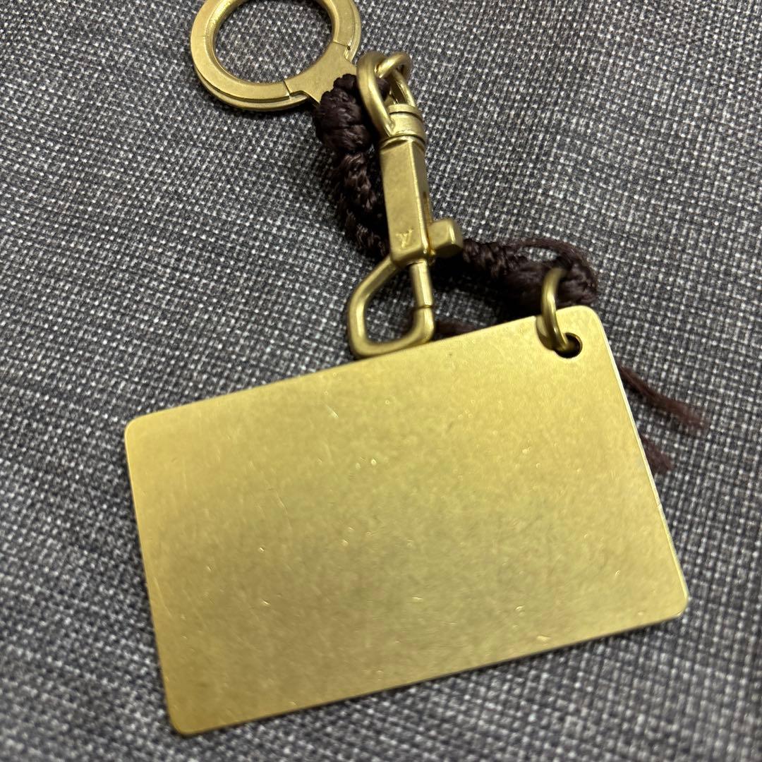 Louis Vuitton プレート型キーホルダー