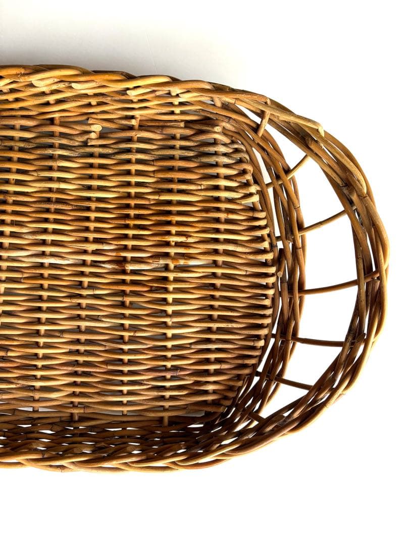 【蚤の市購入】ラタンの大きなトレイ 暮らしの道具 カゴアミドリ 古道具