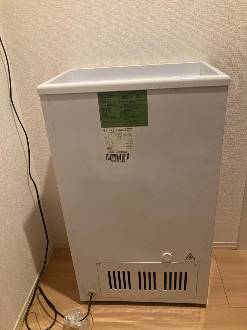 10/13までアレジア冷凍庫小型上開き41LスリムAR-BD43 2022年製造