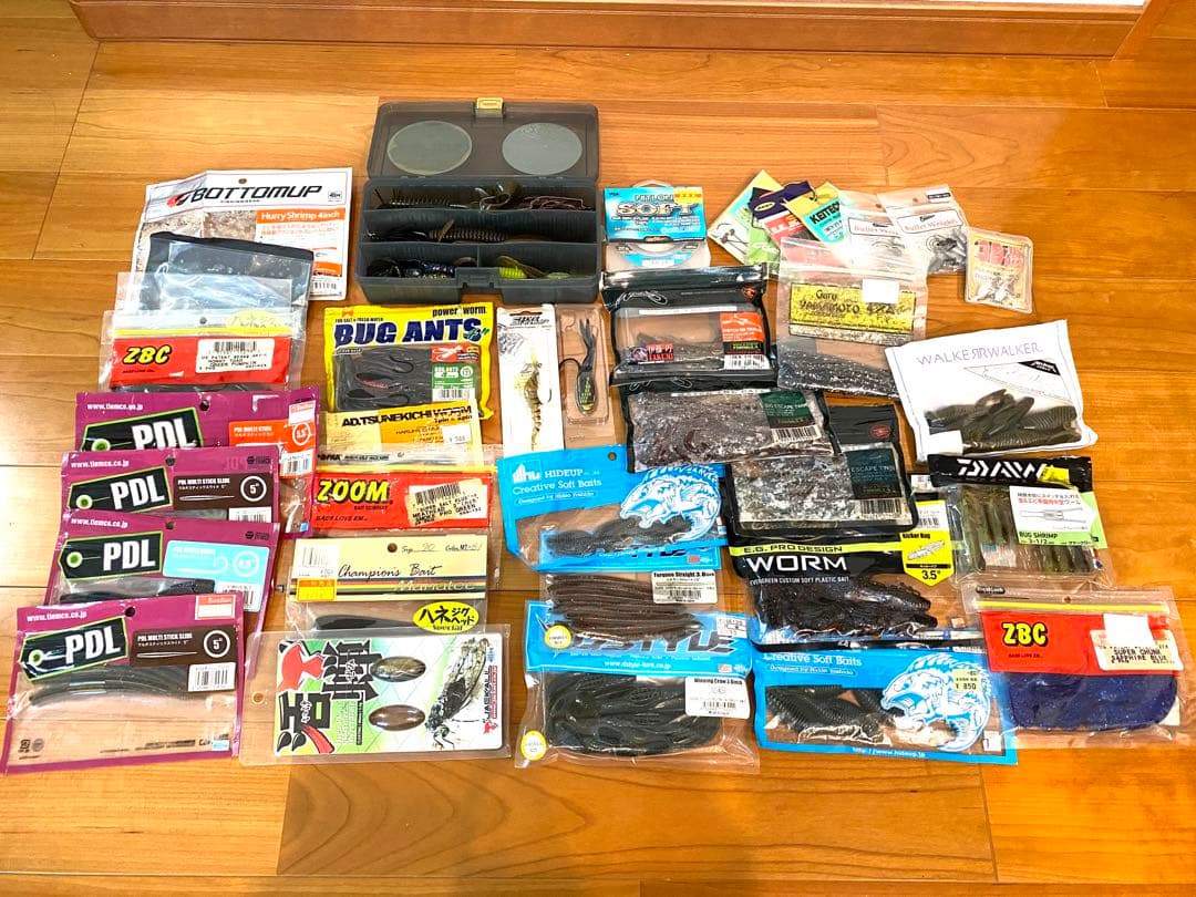 バス釣り　ルアー　ワーム