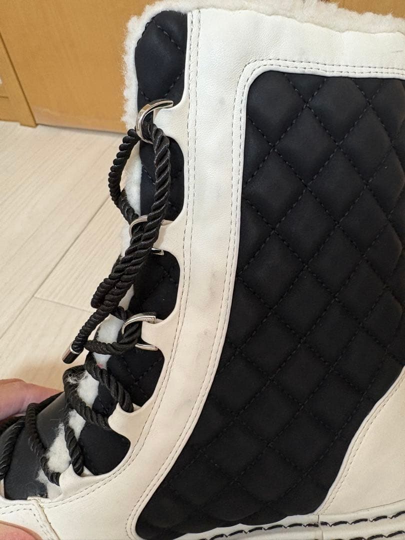 YELLO キルティングショートブーツ