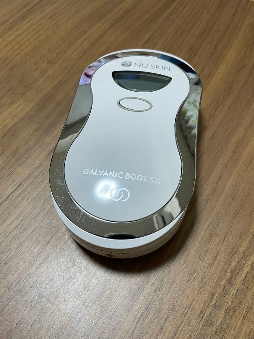 ニュースキン、ガルバニックスパ、ボディスパ（ジェル付き）のセット