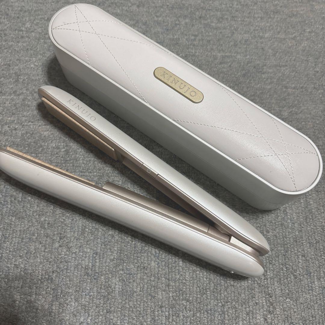 絹女 コードレスヘアアイロン