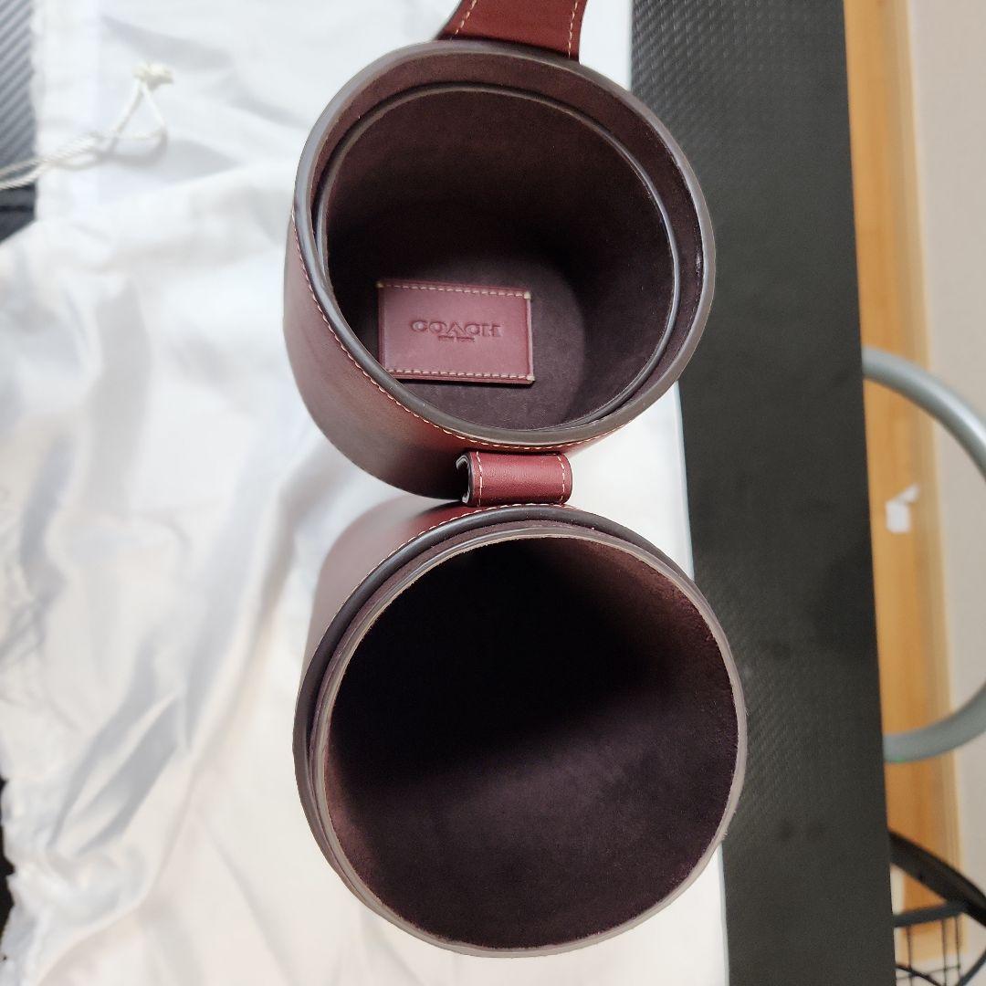COACH バーガンディ レザー水筒カバー