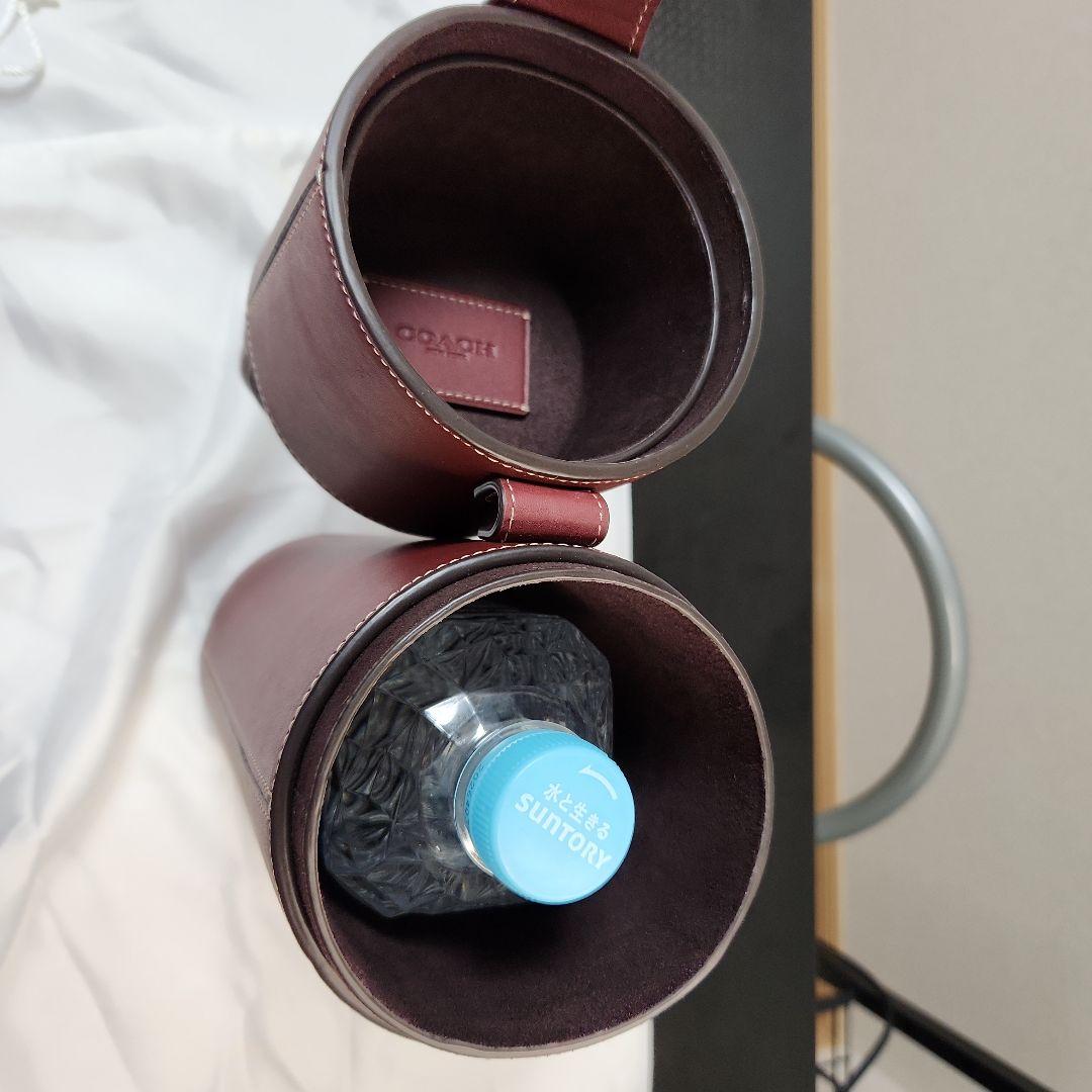 COACH バーガンディ レザー水筒カバー