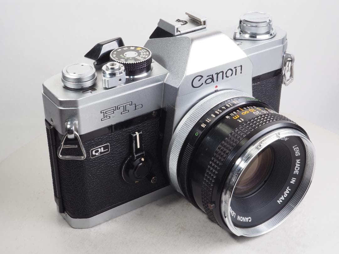 キャノンCanon FTb-N シルバー & FD 50mm F1.8 .#24