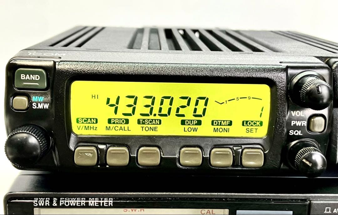 アイコム IC-207D 50w/35w アマチュア無線機 アマチュア無線