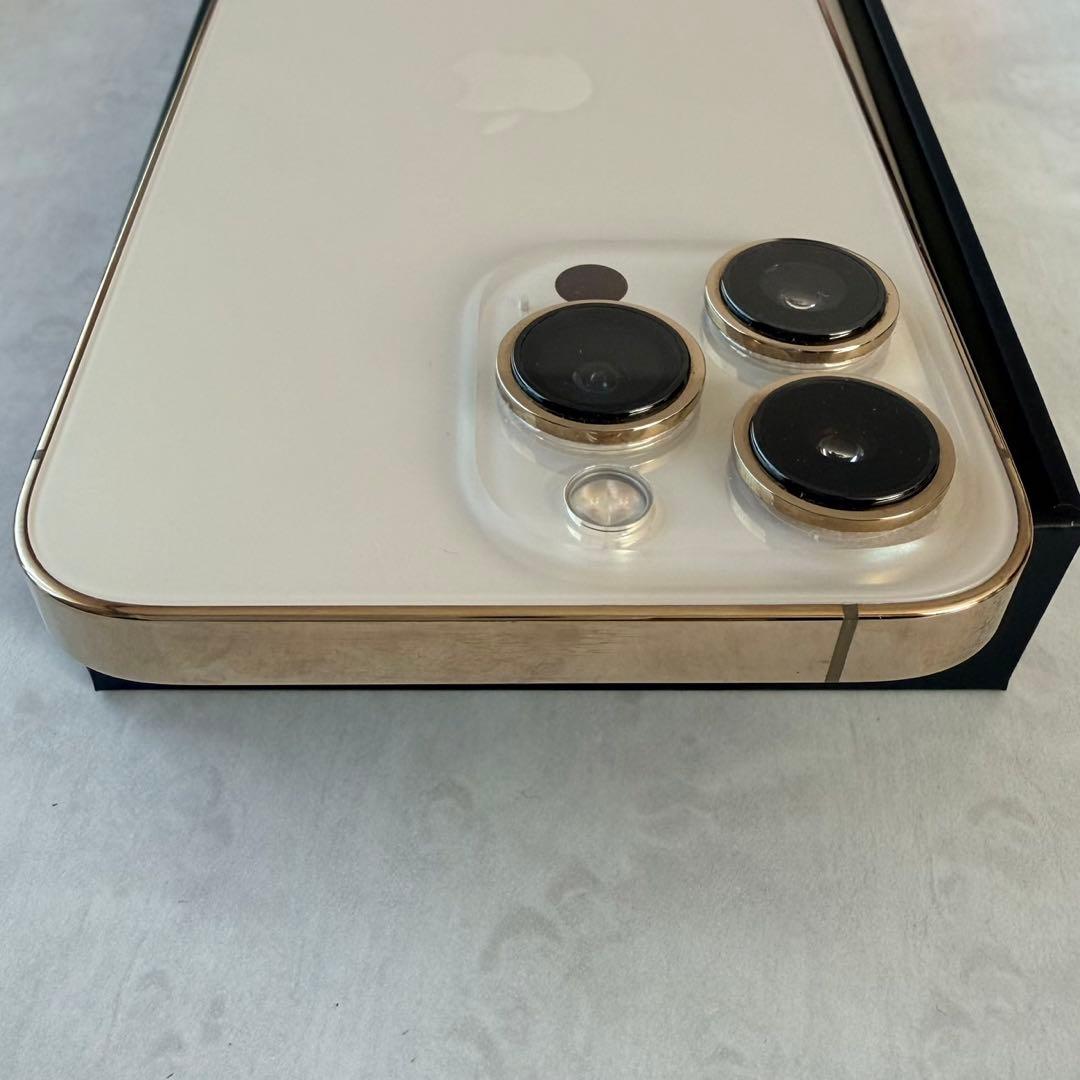 【美品】iPhone13 pro ゴールド 128 GB SIMフリー
