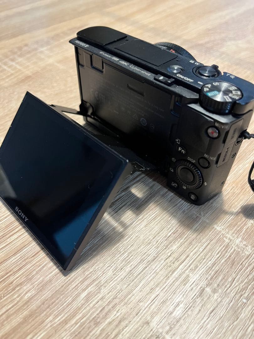 値下げしました！　Cyber-shot DSC-RX100M5A