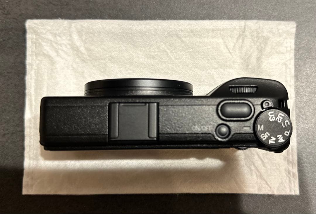 RICOH GR IV カメラ