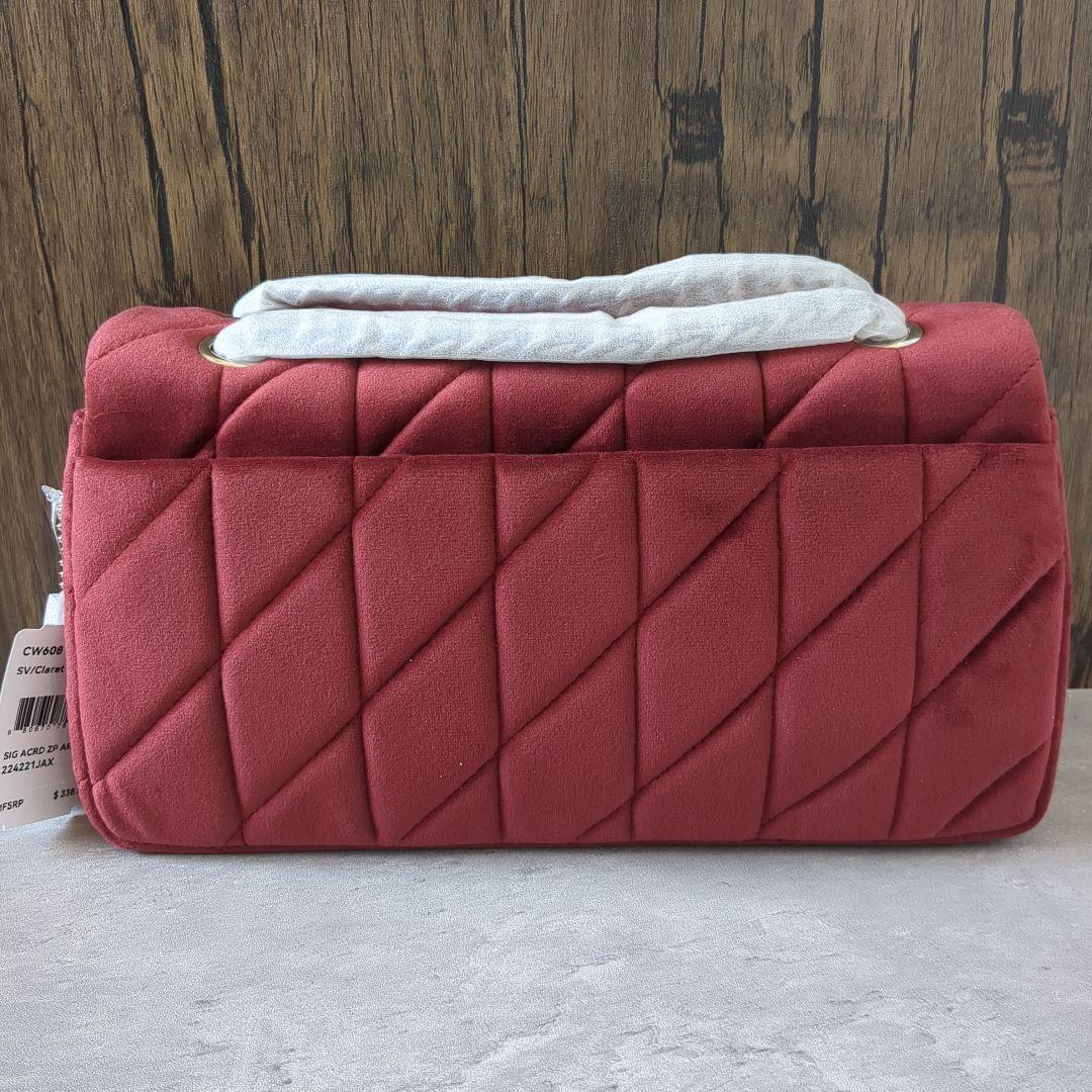 【新品】COACH　タビー ショルダー バッグ 26・キルティング