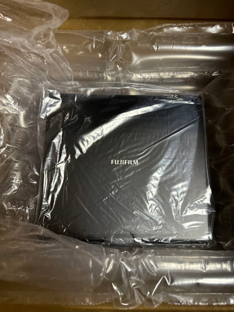新品未開封　FUJIFILM X100VI BLACK 本体