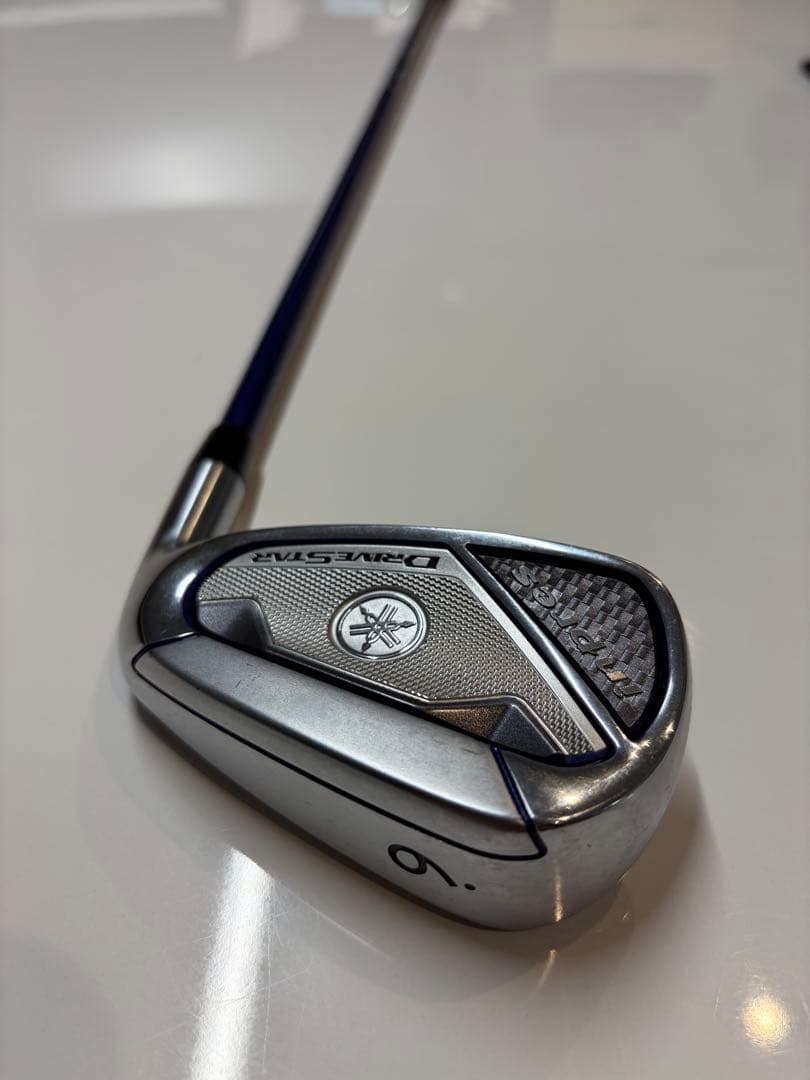 ヤマハインプレス、ドライブスター　SR 4本セットのアイアンになります。