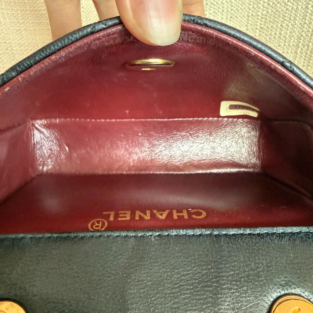 CHANEL ミニマトラッセ チェーンショルダーバッグ ブラック ラムスキン