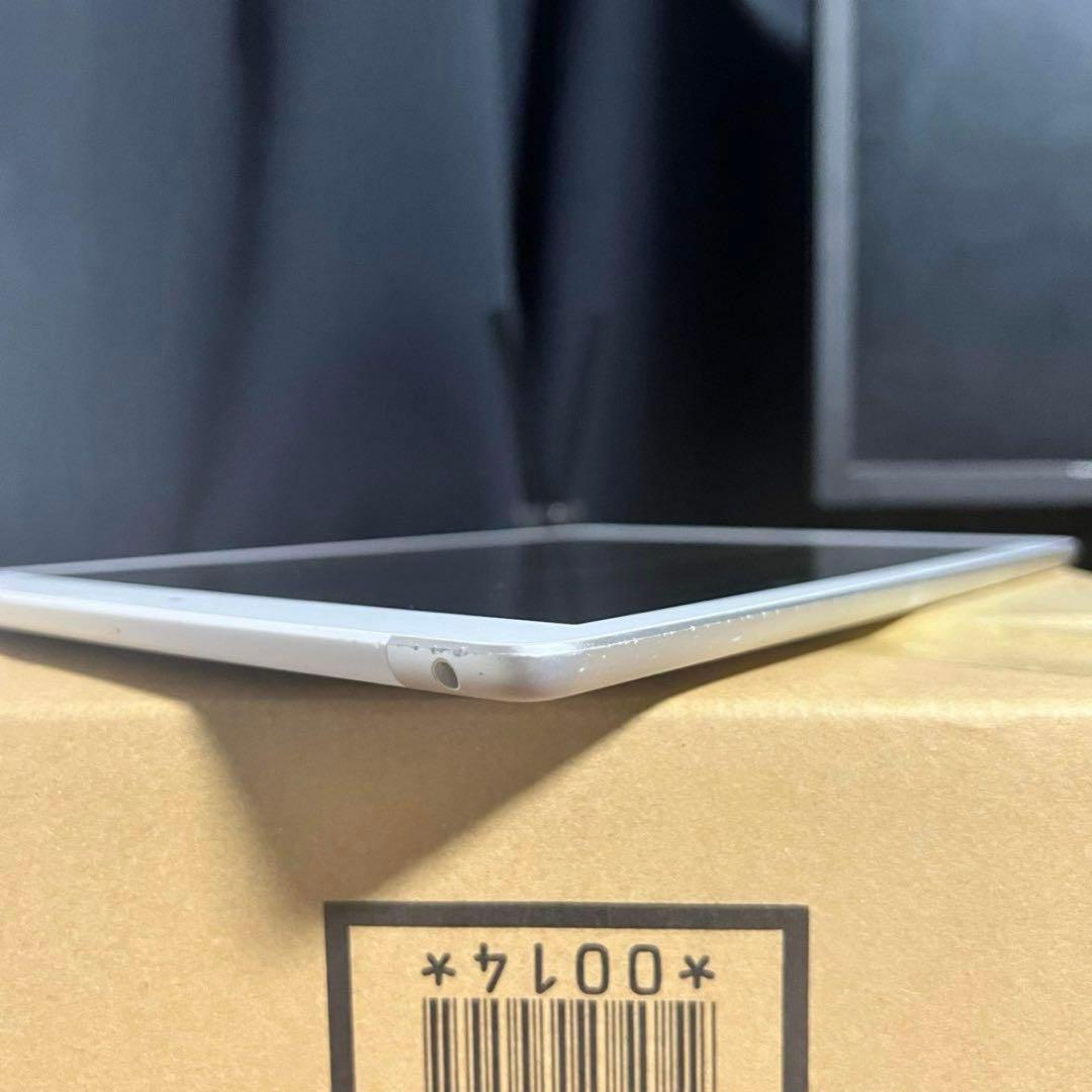 iPad (第6世代) Wifi + セルラー ストレージ32GB