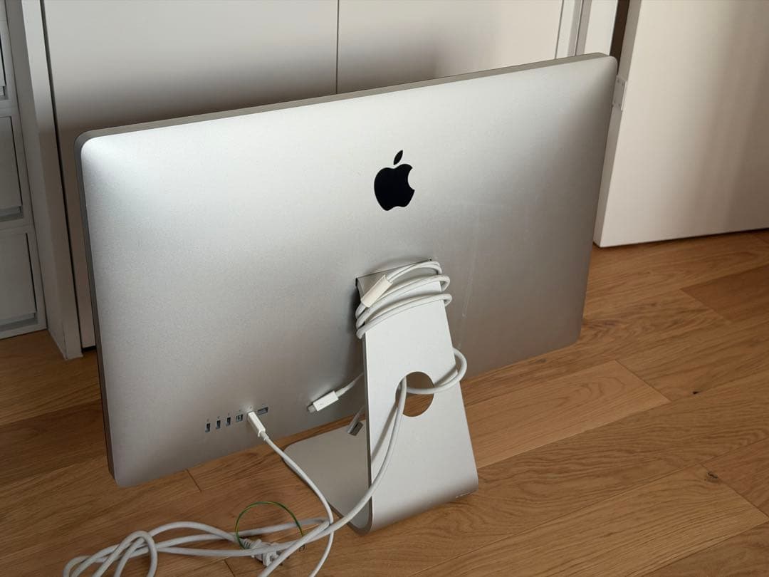 ディスプレイ・モニター本体 Apple Thunderbolt Display