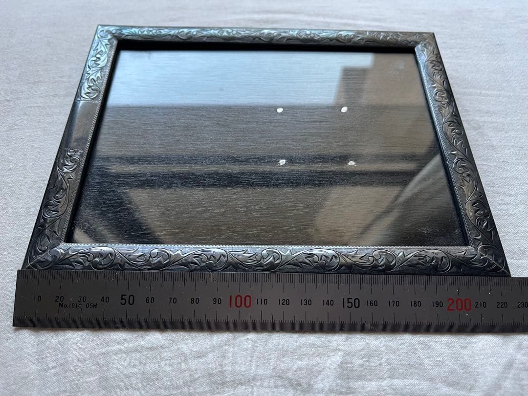 和光 フォトフレーム（隅唐草デザイン）銀製、写真立て、シルバー、ティファニー