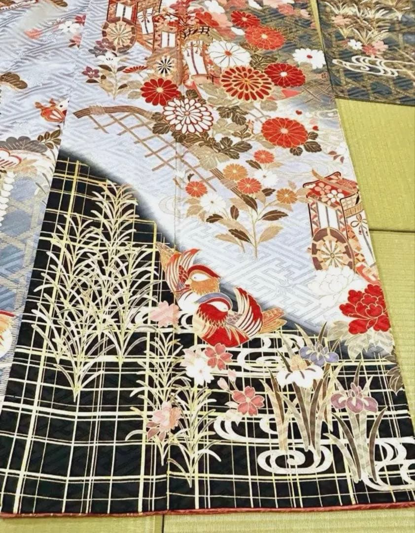 ＊振袖＊　長襦袢　２点セット　正絹　グレー系　古典柄　金彩　身丈167cm