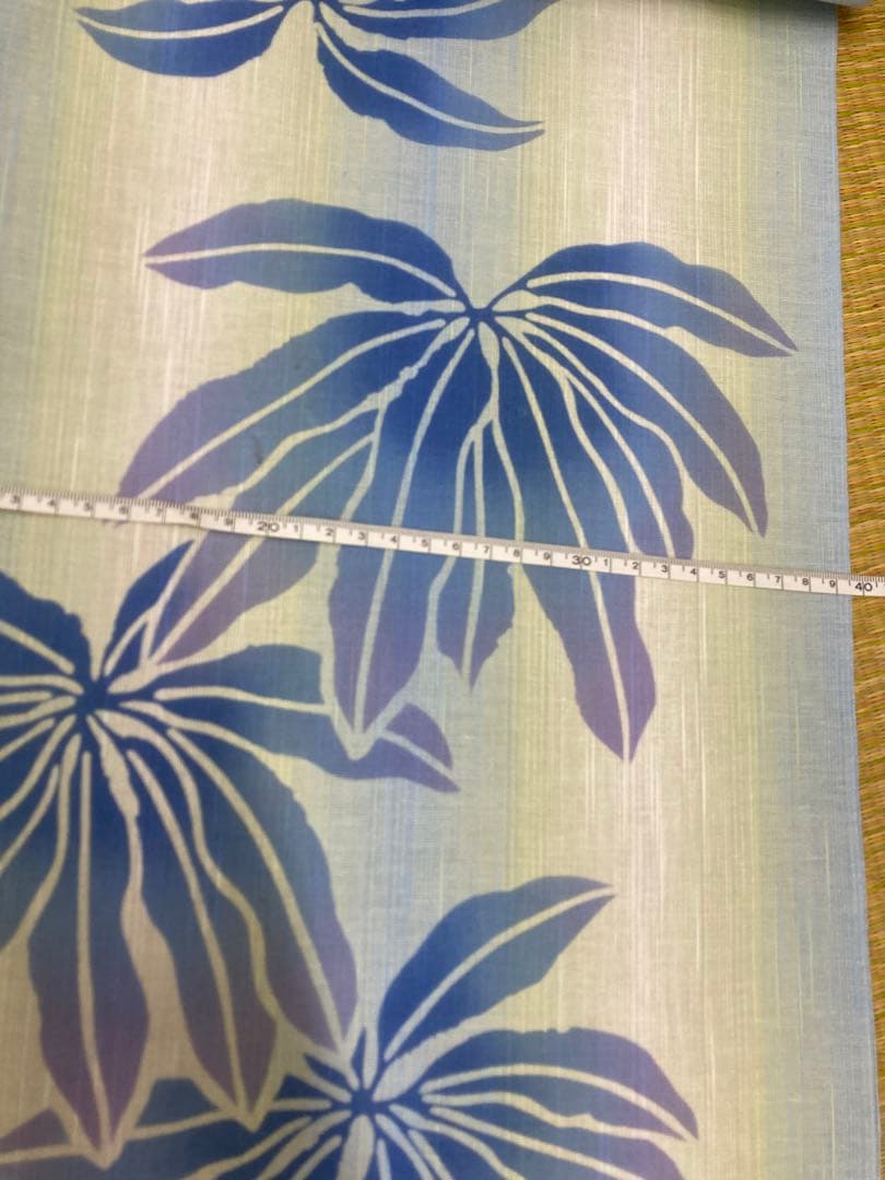 美品の新品未使用　伊勢型紙の浴衣反物　⭐︎写真追加しました