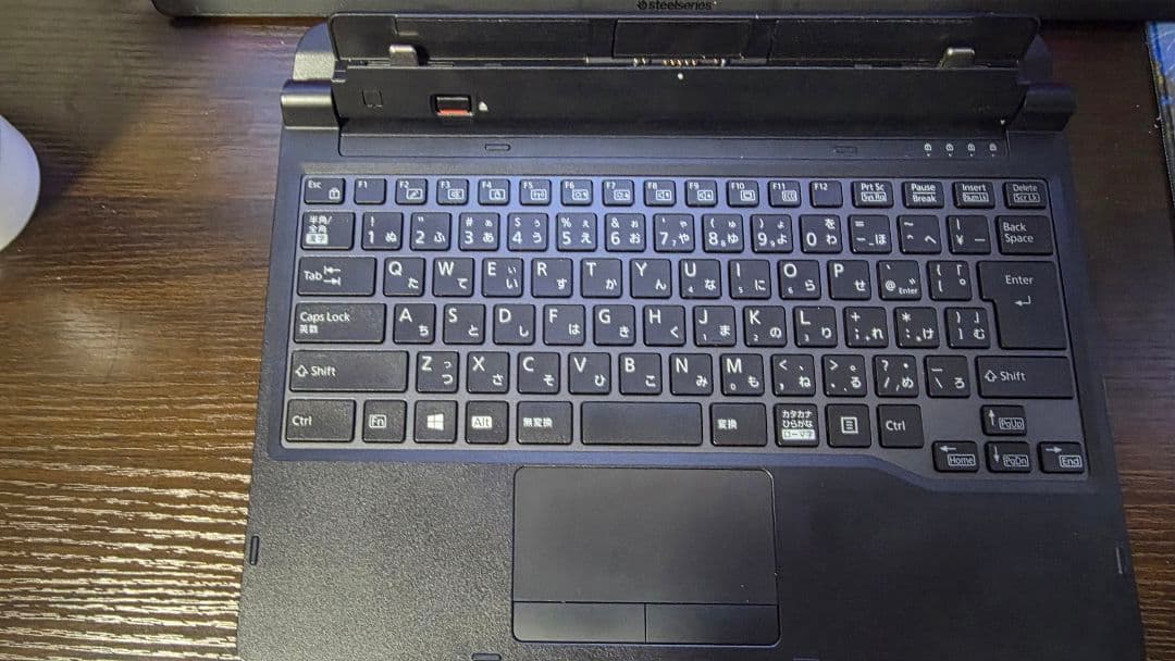 富士通 Q738/SE タブレットPC