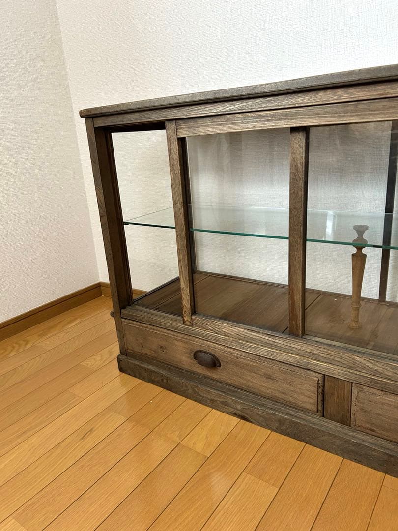 ガラス棚　（古家具・ビンテージ家具）