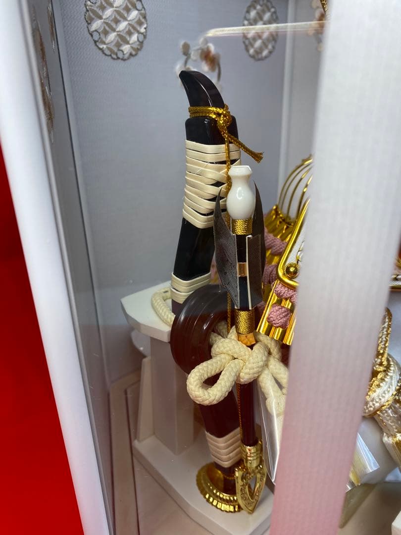 東京久月　五月人形　兜飾り　白塗り　六角形クリルケース入