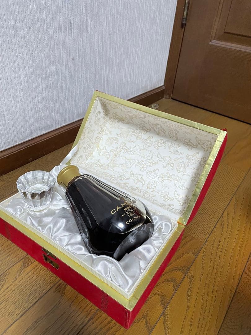 【未開栓】CAMUS(カミュ ブランデー カラフェ バカラボトル 化粧箱付)