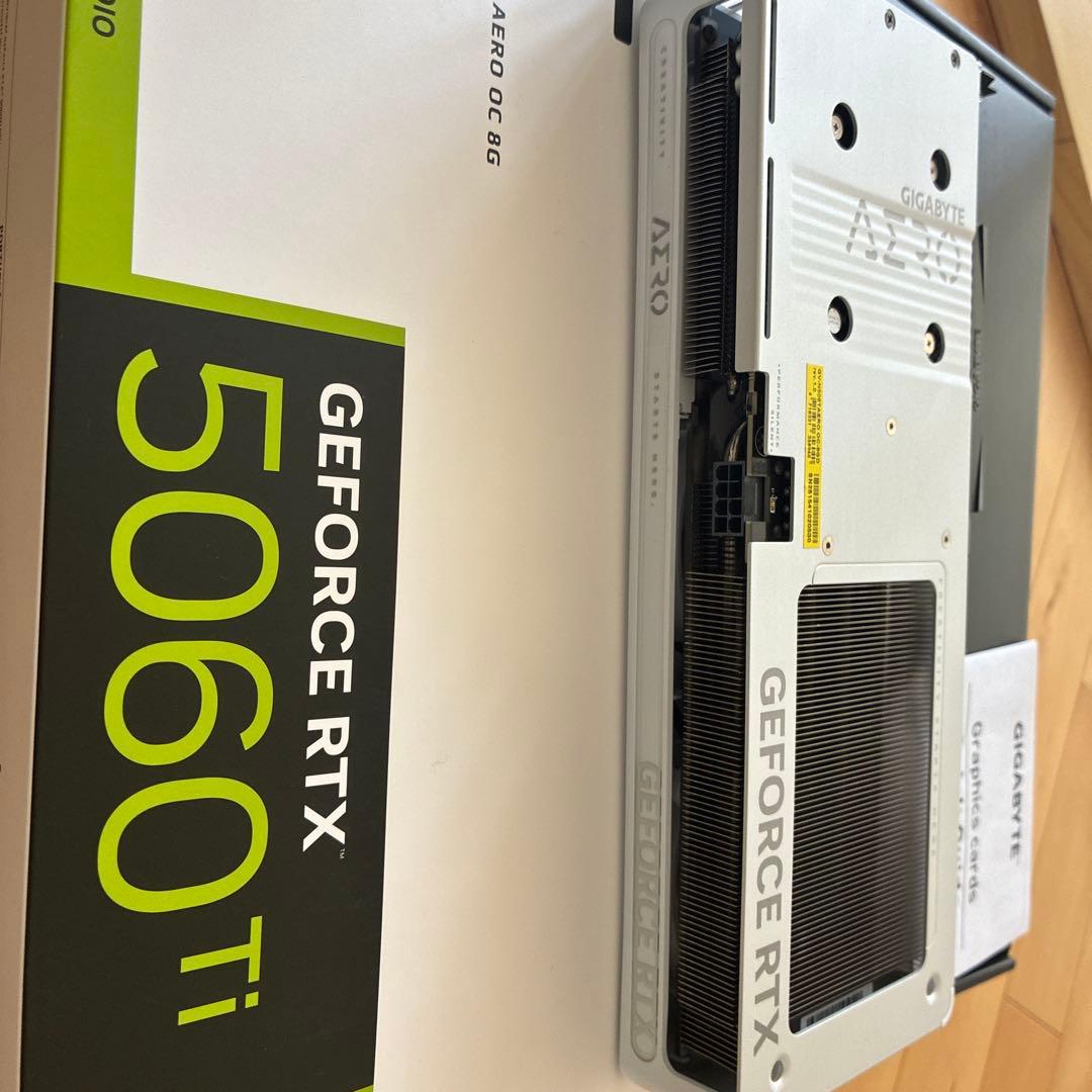 グラフィックボード・グラボ・ビデオカード GIGABYTE GEFORCE RTX 5060 Ti 8GB
