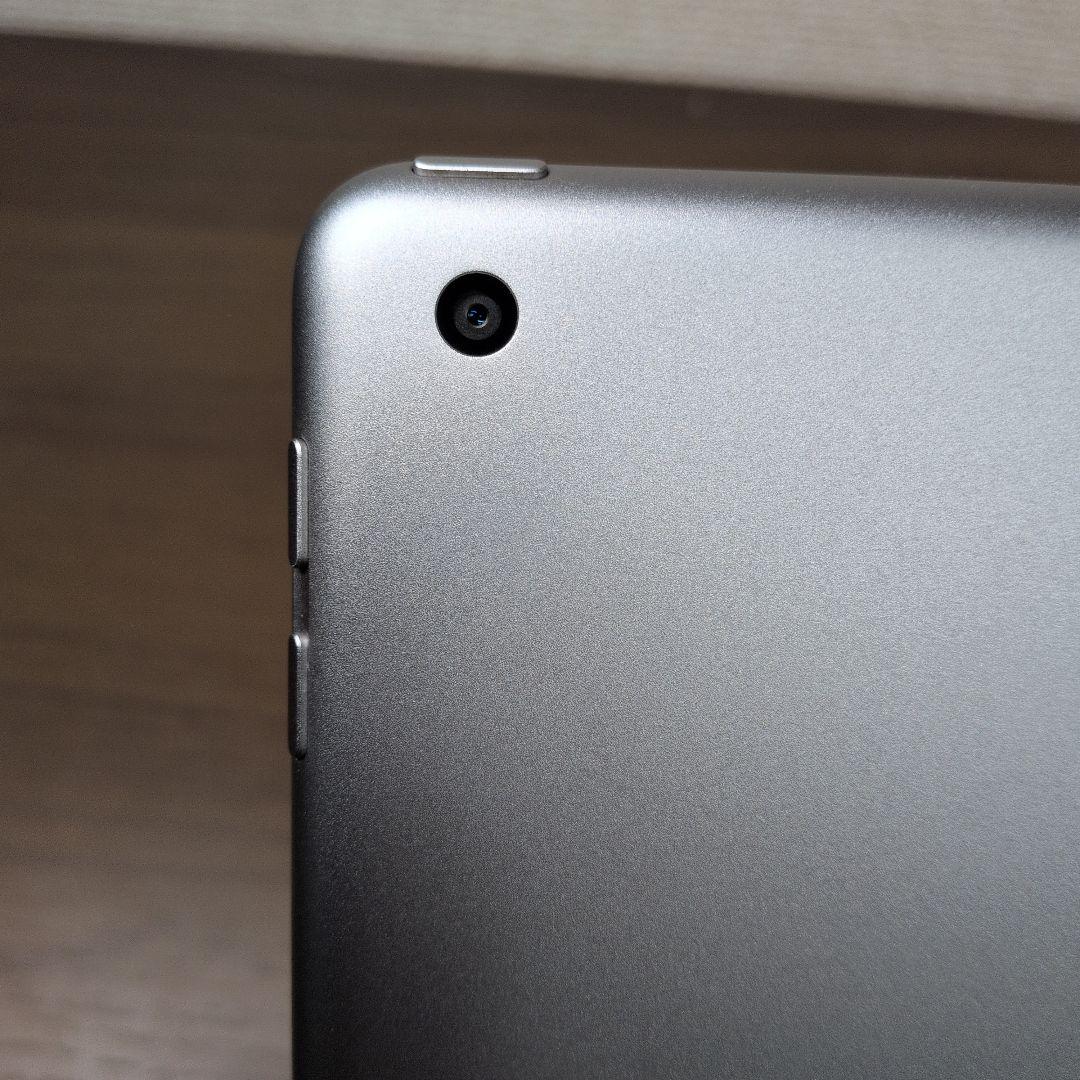 【即日発送】Apple iPad (第5世代) シルバー 本体