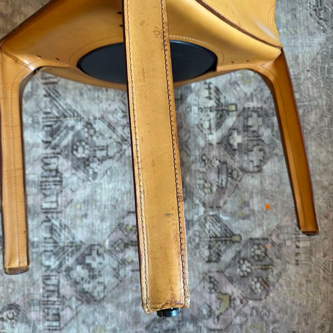 Cassina 412 キャブチェア コニャック 2脚出品中A