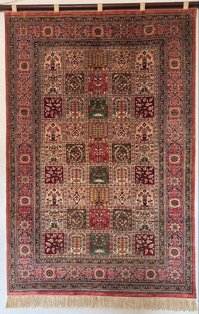 ペルシャ絨毯　クムシルク　80cm×120cm