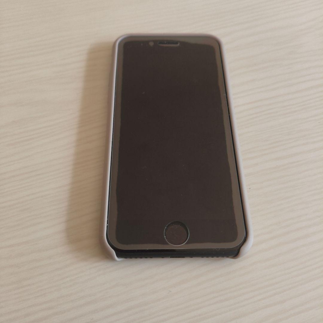 Apple iPhone SE3 ブラック