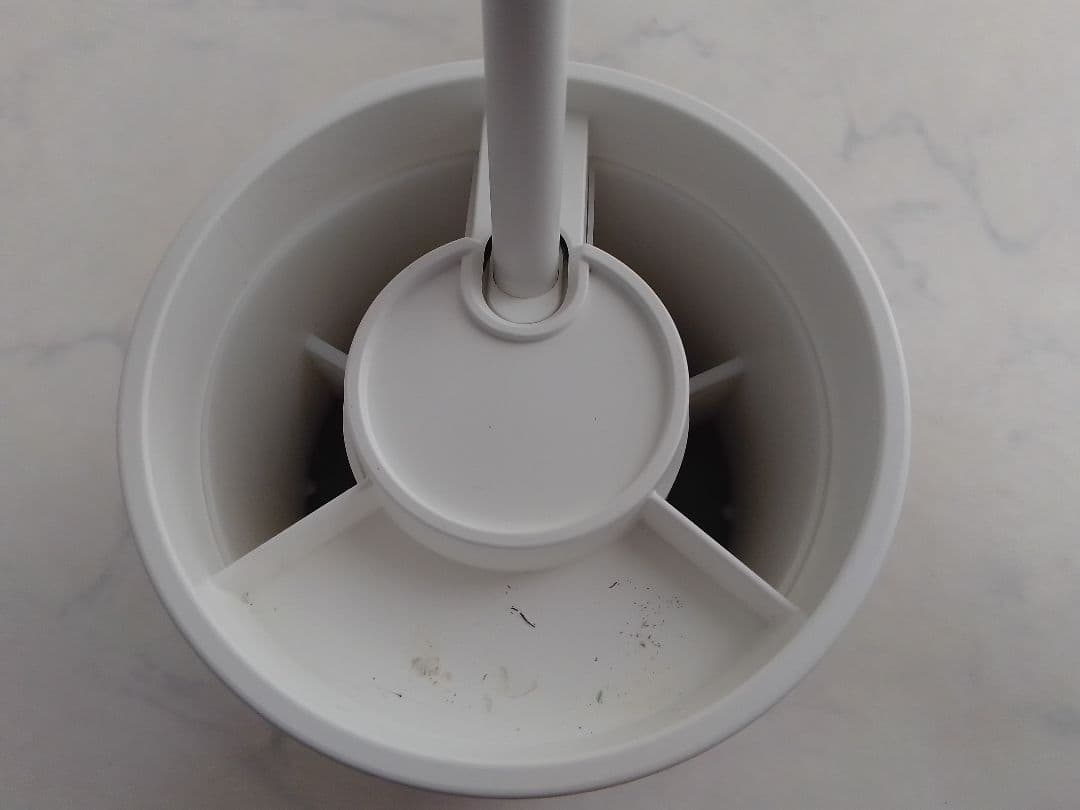 バルミューダ ライト LED デスク L01A-WH ホワイト 2018年製